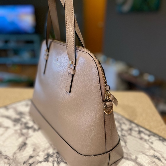 Kate Spade Darcy Satchel - Picture 2 of 5